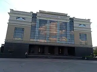 здание театра, 2018 год