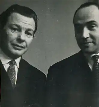 Баринов справа