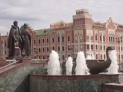 Памятник Петру и Февронии