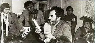 Подпольный панк-фестиваль в Зеленограде: С. Полянский, Е. Морозов, С. Жариков и Д. Яншин; крайний слева — А. «Свинья» Панов («Автоматические Удовлетворители»), 1983