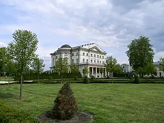 Парк дворцово-паркового ансамбля Кирилла Разумовского