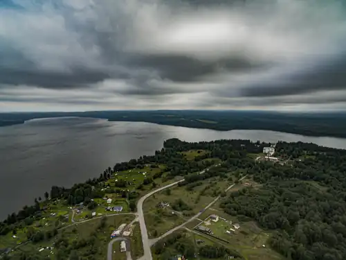Озеро Пялькъярви. Бывший санаторий
