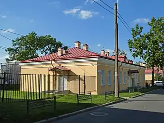 Правленская улица, 2, вид с Калининской улицы