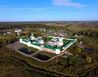 Посёлок с Николо-Пешношским монастырём