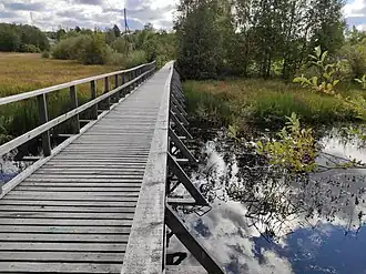 Пешеходный мостик через речку Вухтанеги