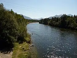 Река Снежная у трассы «Байкал».Вид на юг на Хамар-Дабан