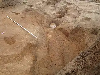 Фото рва городища Городище в раскопе 1 2011 года