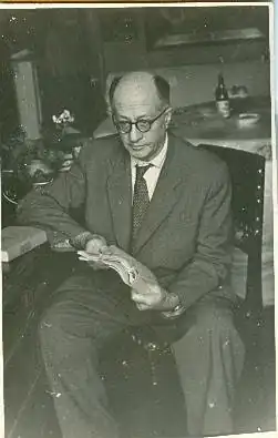 В своём кабинете (1960-е)