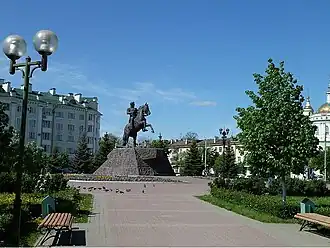 Памятник Ермолову в Орле.