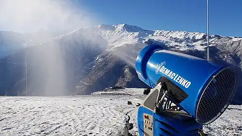 Снежная пушка, снегогенератор вентиляторного типа