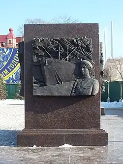 Герой Социалистического Труда, первая в мире женщина — капитан дальнего плавания Анна Ивановна Щетинина и пароход «Жан Жорес», которым она командовала.