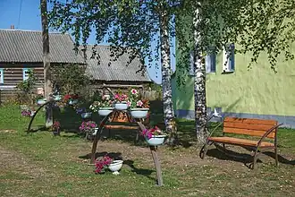 Территория отреставрированного ДК