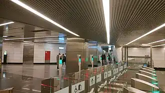 Соединительная перемычка западного совмещённого вестибюля