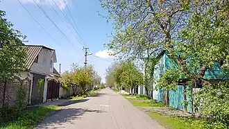 начало улицы — вид со стороны улицы Тюленина