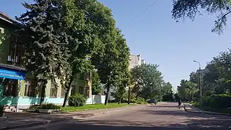 конец улицы — вид со стороны Любечской улицы