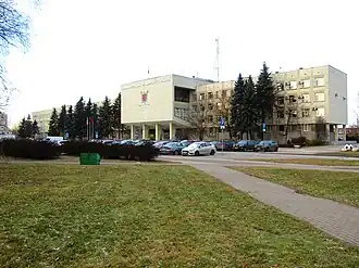 Дом 83. Здание райисполкома (администрация Приморского района)