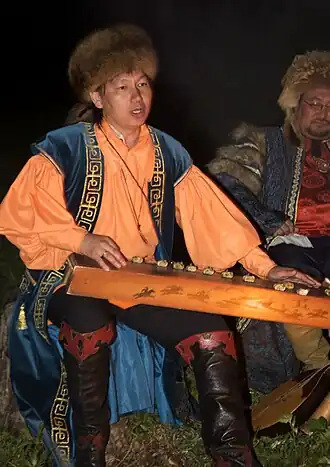 Хайджи Евгений Улугбашев с чатханом