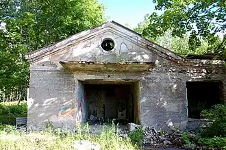 Постройка на территории бывшей усадьбы, 2020 год