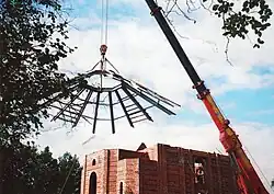 Установка каркаса крыши