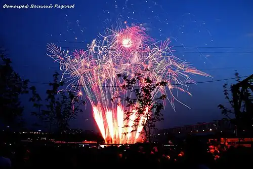 Фейерверк в честь празднования Дня города Новосибирска, 24.06.2012