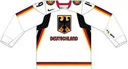 Выездная форма сборной Германии