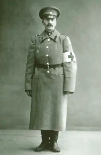 Вольноопределяющийся фельдшер Федор Михайлович Морозов. Фотография ателье Буллы, 1916 г