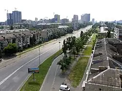 начало на юг от Дарницкой площади