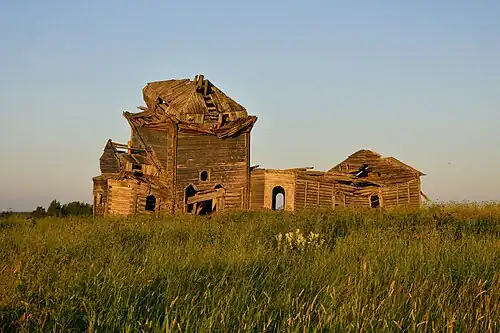 Руины церкви Николая Чудотворца в Унежме (Архангельская обл.). Нач. XIX в.