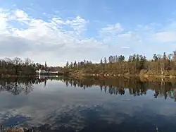 Чёрное озеро в апреле — лёд сошёл