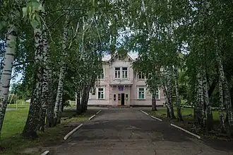 Школа в Старой Потловке