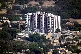 Вид на жилой комплекс в городе