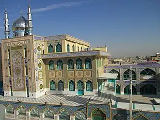 Вид на мечеть Келишад Джаме