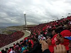 Болельщики «Трактор Сази» на стадионе, 2015 год.