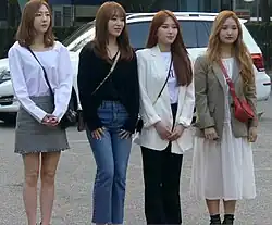 A Train To Autumn — южнокорейская музыкальная группа