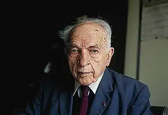 Альфред Сови (1983 год)