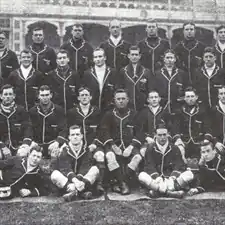 С. Мидлтон в составе олимпийской сборной Австралии 1908 года по регби (третий слева в третьем ряду)