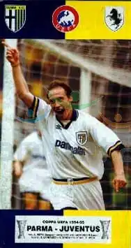 Обложка официальной программы к первому матчу