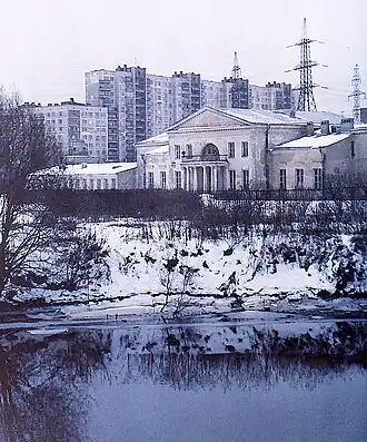 Главное здание усадьбы «Жерновка» на Ириновском проспекте