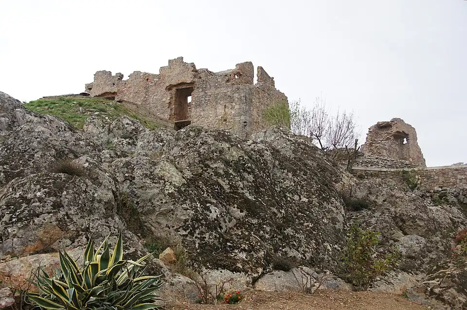 Остатки замка