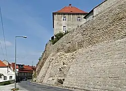 Оборонительная стена