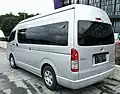 HiAce Commuter с высокой крышей (Япония)