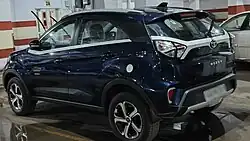 Tata Nexon Вид сзади