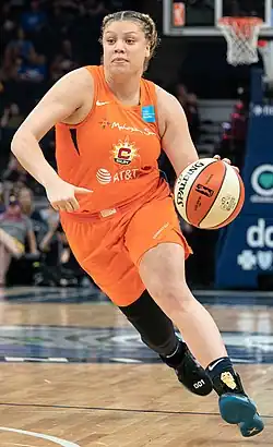 Рейчел в игре за «Коннектикут Сан» против «Миннесота Линкс» (9 августа 2019 года)