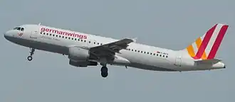 Разбившийся самолёт за 10 месяцев до катастрофы