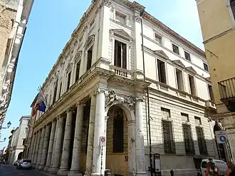 Палаццо Триссино аль Корсо. Виченца