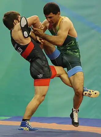 Зелимхан Абакаров (слева) на Играх исламской солидарности 2021 года