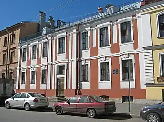 Подворье Александро-Невской Лавры. 1720—1726. Васильевский остров, 7-я линия, Санкт-Петербург