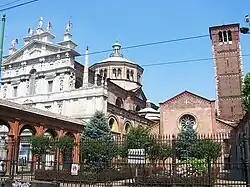 Современный вид двух церквей