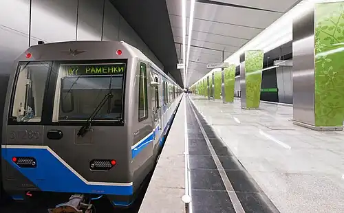 Электропоезд 81-760/761 «Ока» на станции