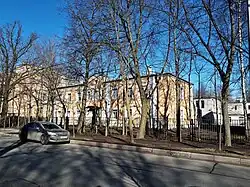 Жуковско-Волынская улица у дома 4Б